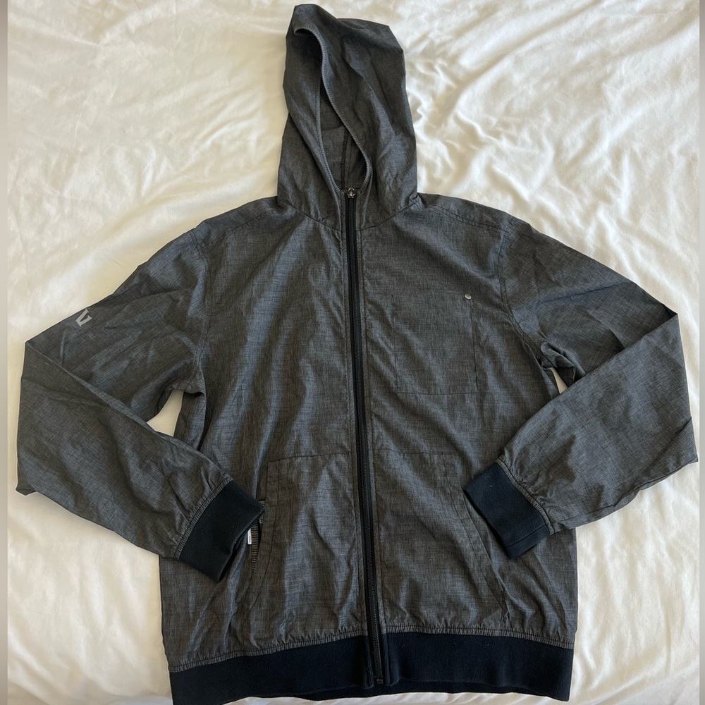Men’s Grey Windbreaker hooded Vuori jacket